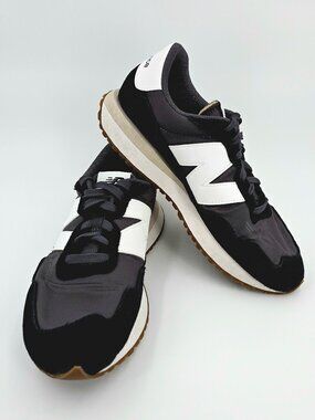 New Balance 237 Gray Black Gum Sneakers Shoes WS237NB Womens Size 11 - Mens 9.5